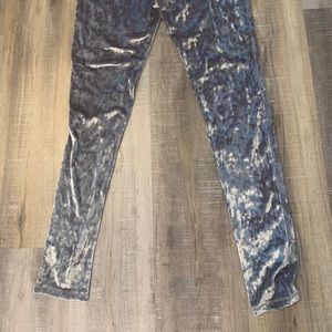 Silver velour leggings 29 in inseam stretch waist